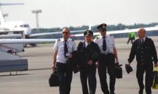 Uçuş, mühendislik ve teknik personelin havacılık çalışanlarına ve ayrıca yönetim hizmetlerine emekli maaşı atamak için hizmet şartlarını hesaplama kuralları
