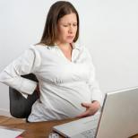 क्या गर्भवती महिलाएं कंप्यूटर पर काम कर सकती हैं?